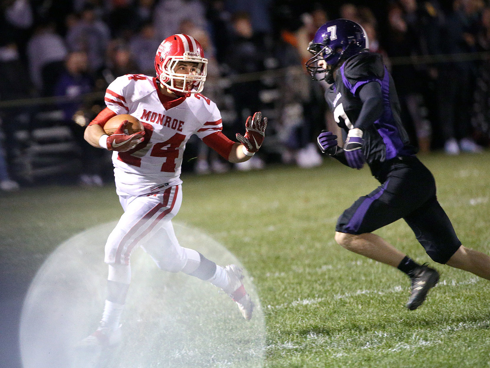 October 25: Monroe vs. Onalaska